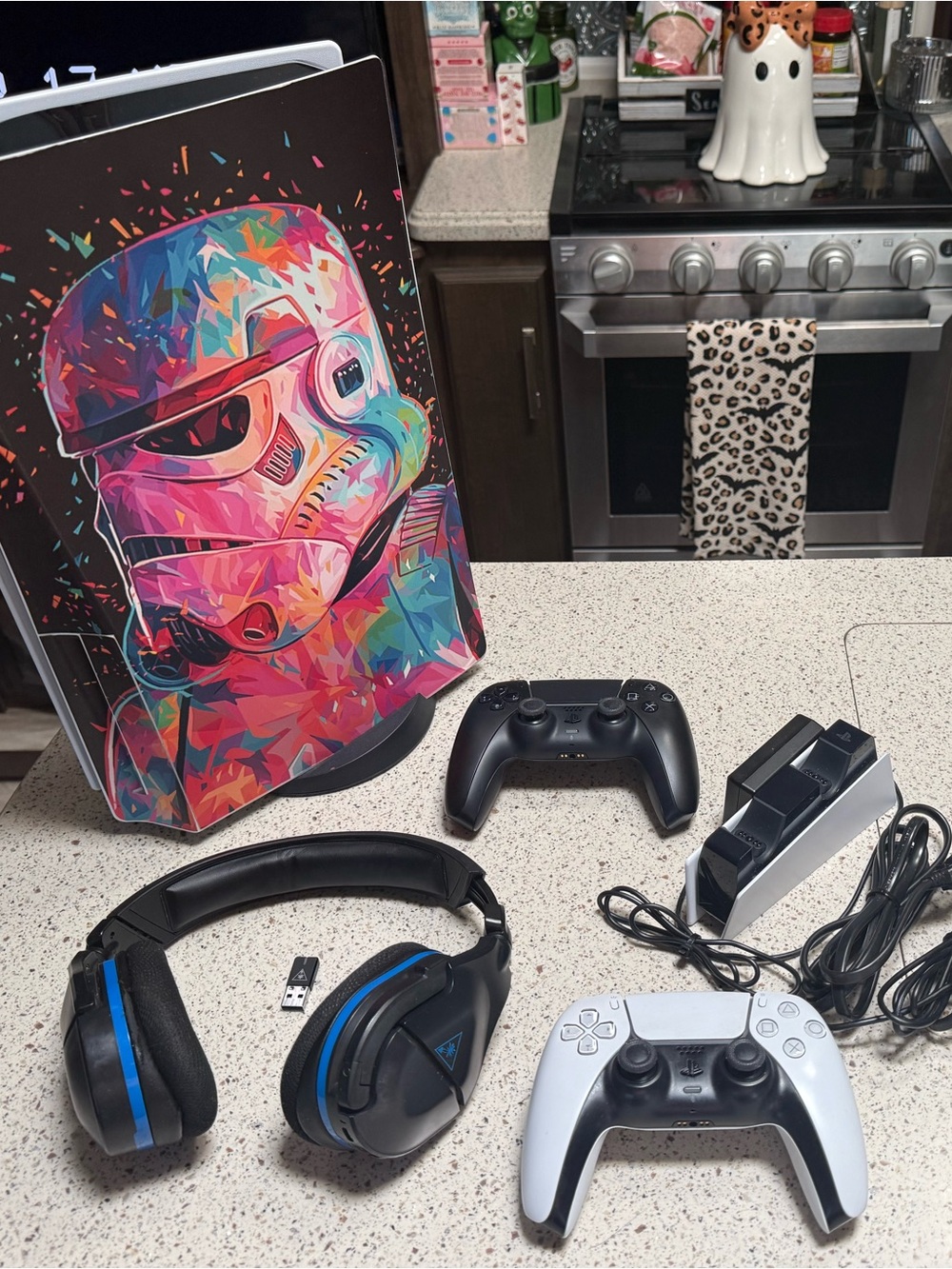 Sony PS5 Disc Edition CFI-1115A w/2 DualSense Controllers and Extras